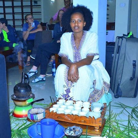Afro Addis Hotel Apartment Extérieur photo