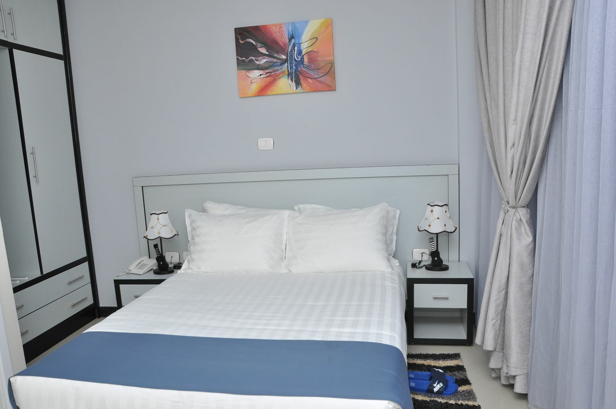 Afro Addis Hotel Apartment Extérieur photo